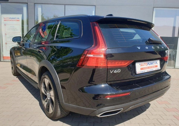 Volvo V60 Cross Country cena 124900 przebieg: 123961, rok produkcji 2020 z Warszawa małe 742